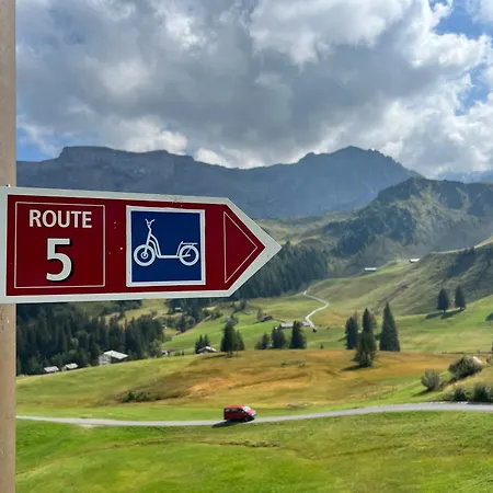 2-zimmer Mit Grossem Balkon Und Bergpanorama - 400m Von Talstation Sillerenbahn Lägenhet Adelboden